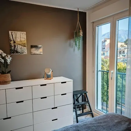 Pin41 - Beachfront 1br Near Port & * Estepona